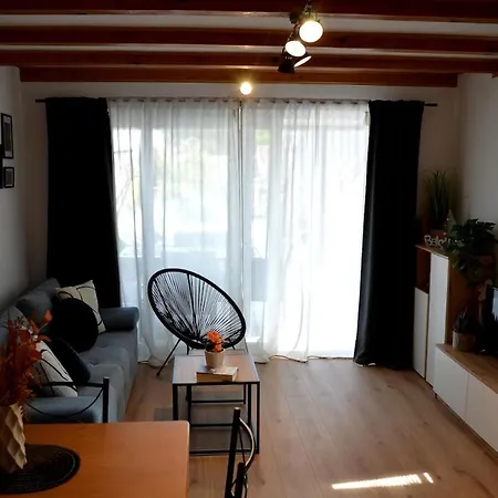 דירה Summer House In Dajletta *