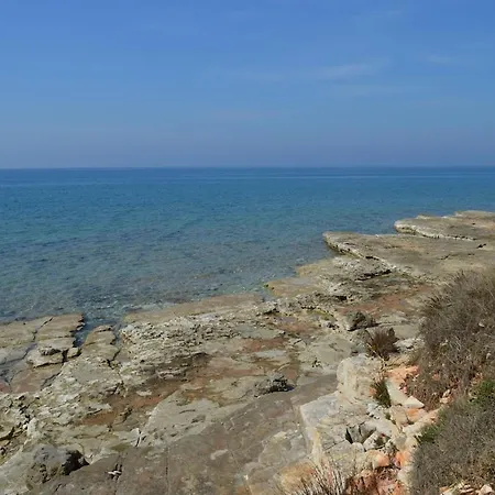Summer House In Dajletta *